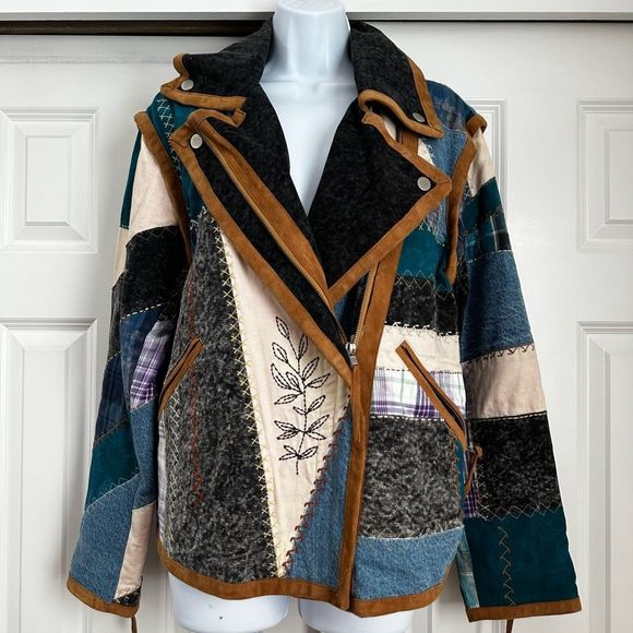 We The Free by Free People Leia Denim Patched Moto Jacket - Picture 5 of 12